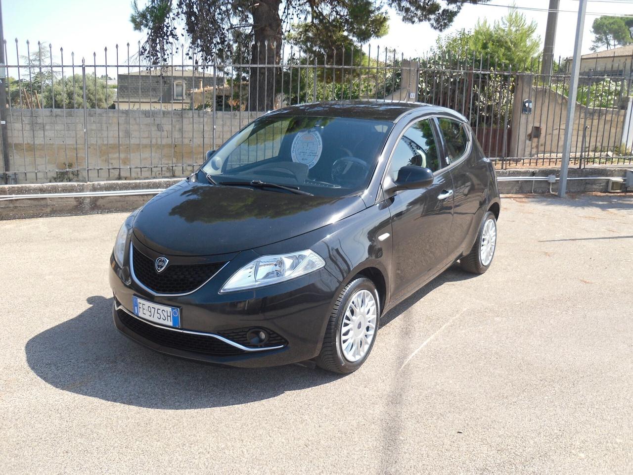 Lancia Ypsilon 1.2 69 CV GPL Ecochic