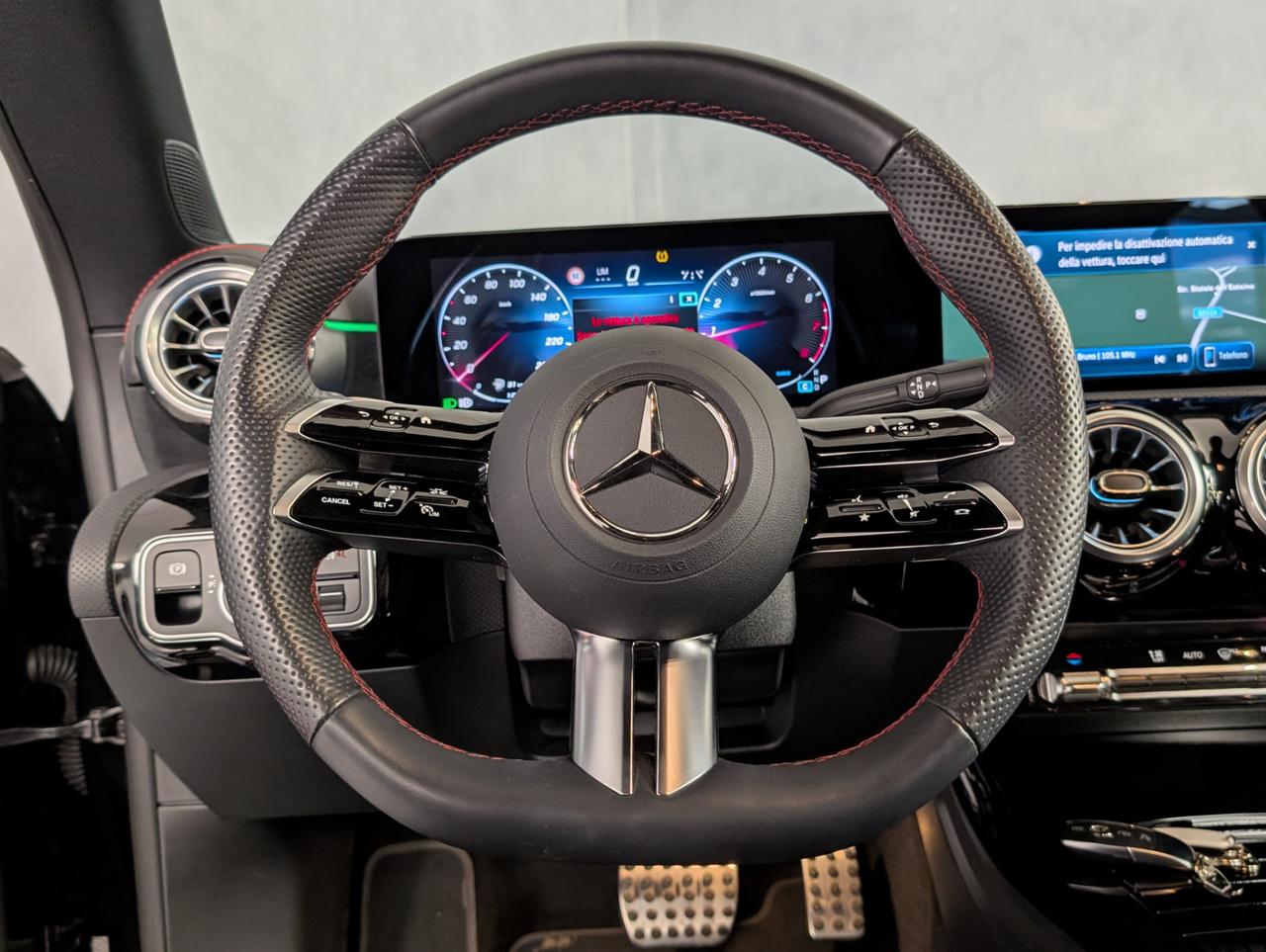 Mercedes-Benz CLA 200 200 Automatic AMG Line Premium