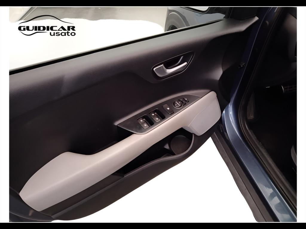 KIA Stonic - Stonic 1.0 t-gdi Energy 120cv dct7 my18