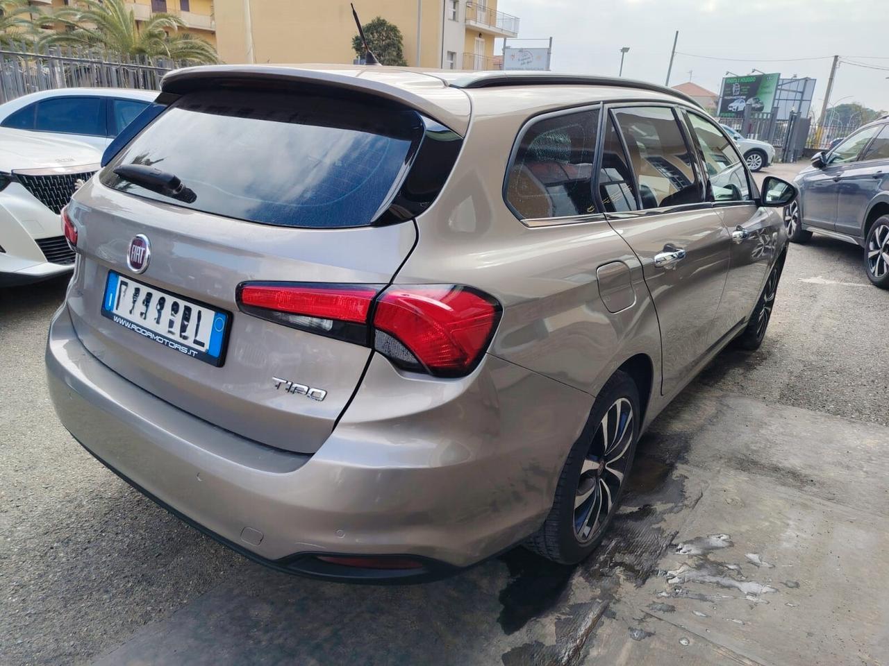 Fiat Tipo 1.6 Mjt S&S SW Lounge
