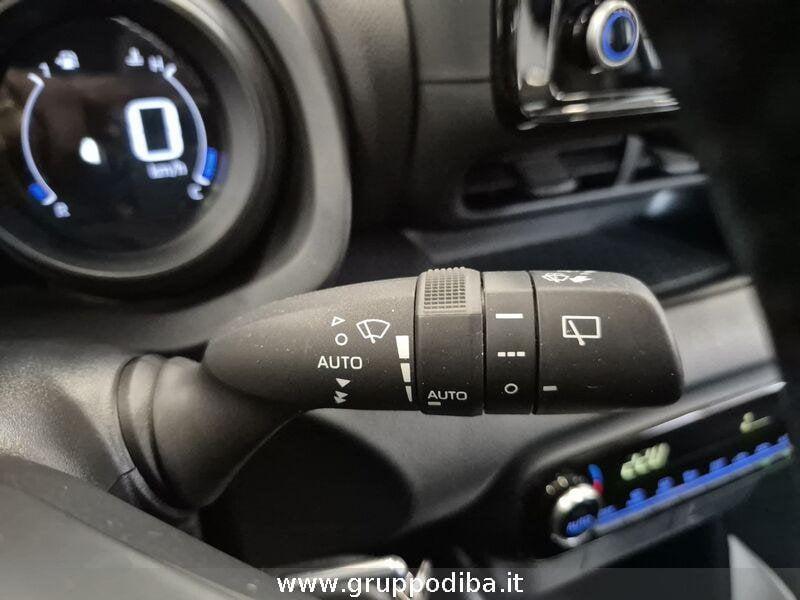 Toyota Yaris IV 2020 1.5h Trend