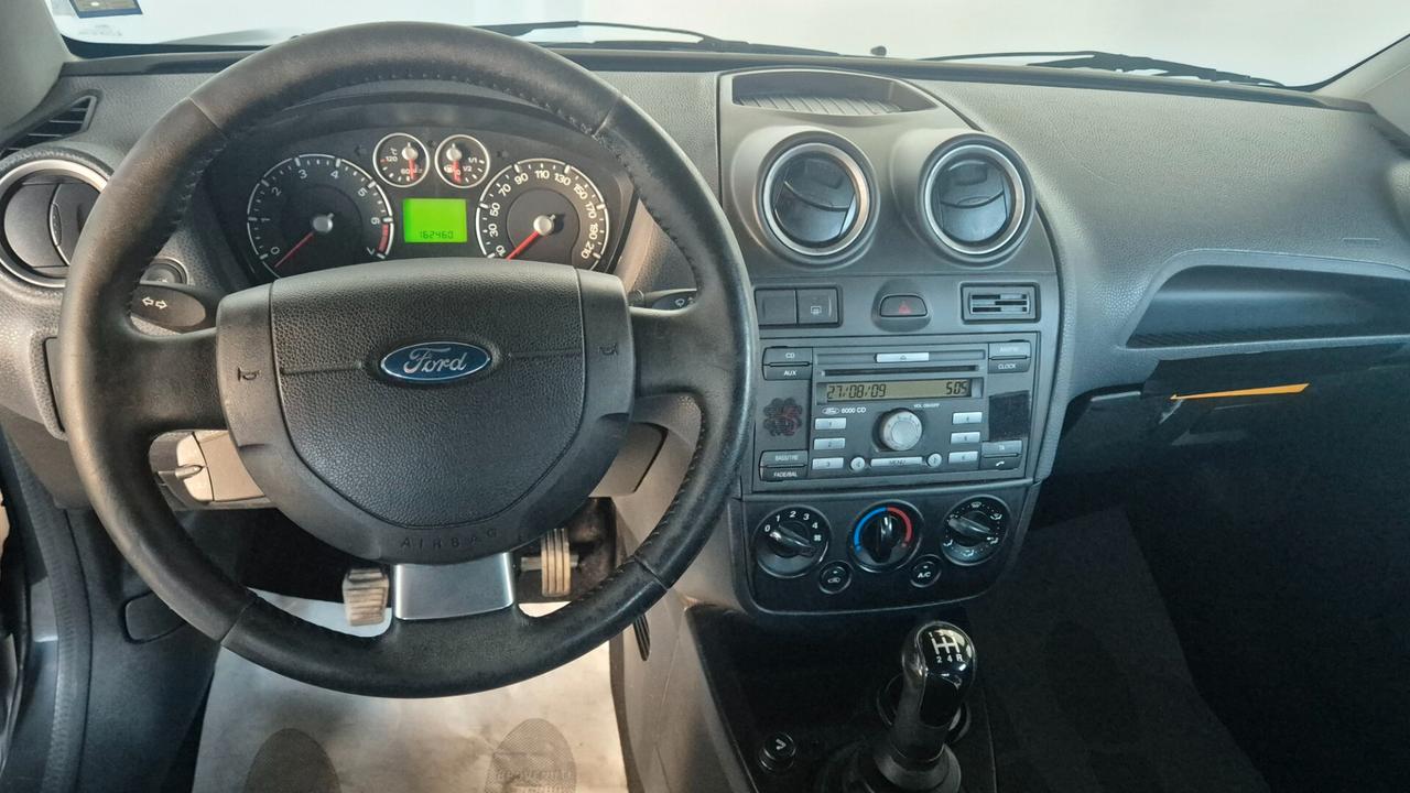 Ford Fiesta 1.2 16V 3p. Ghia