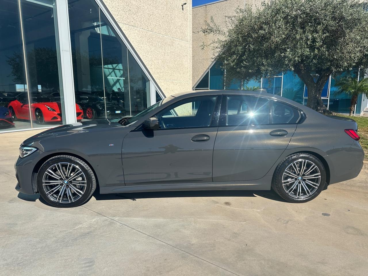 BMW 330 d mhev 48V xdrive Msport auto