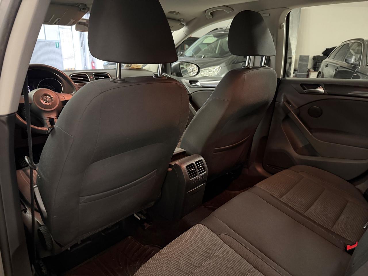 Volkswagen Golf 1.6 TDI DPF 5p.