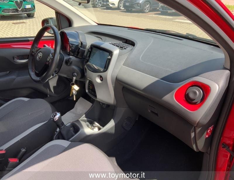 Toyota Aygo 2ª serie Connect 1.0 VVT-i 72 CV 5 porte x-play