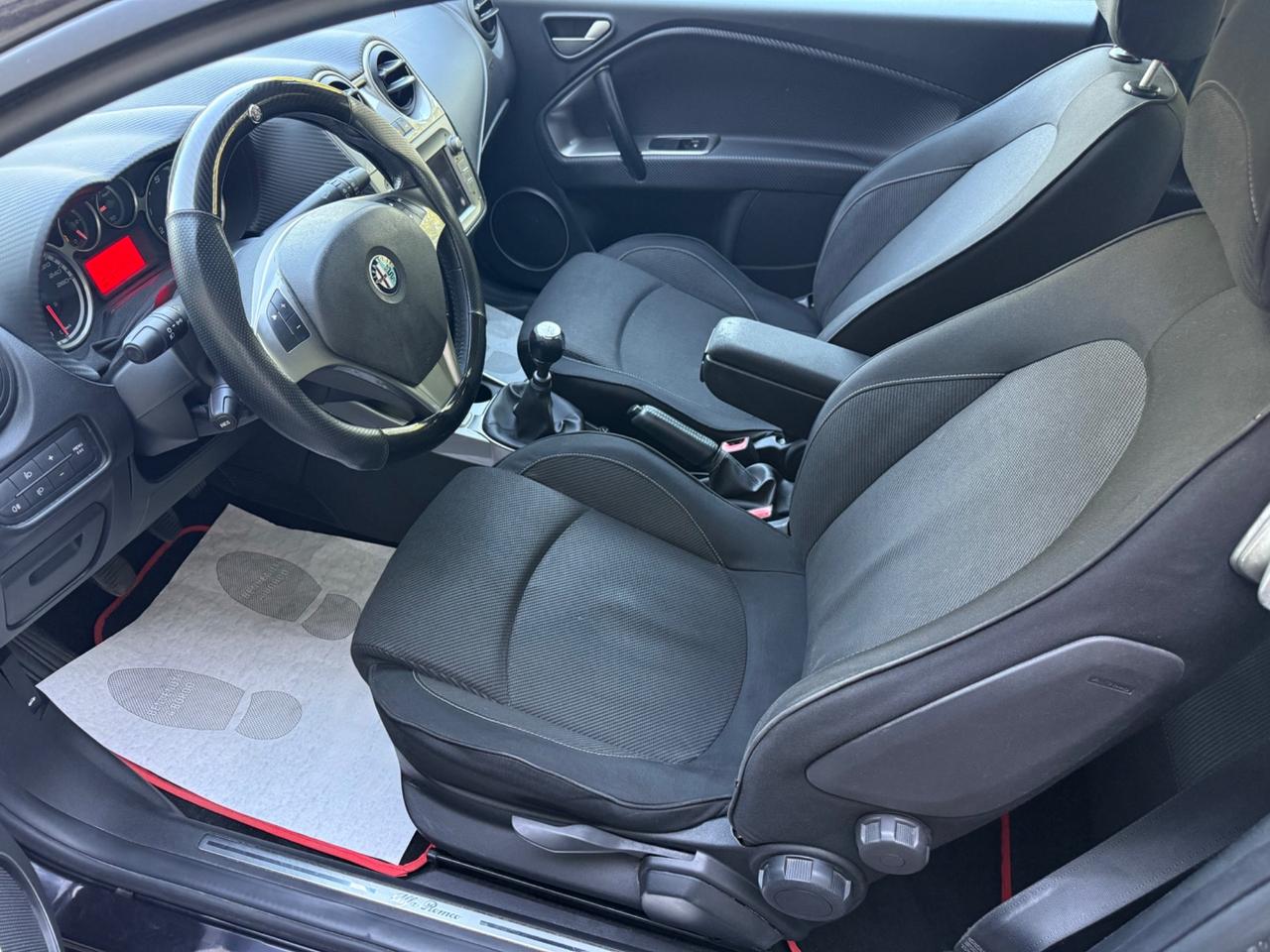 Alfa Romeo MiTo 1.4 T 120 CV Distinctive Sport Pack