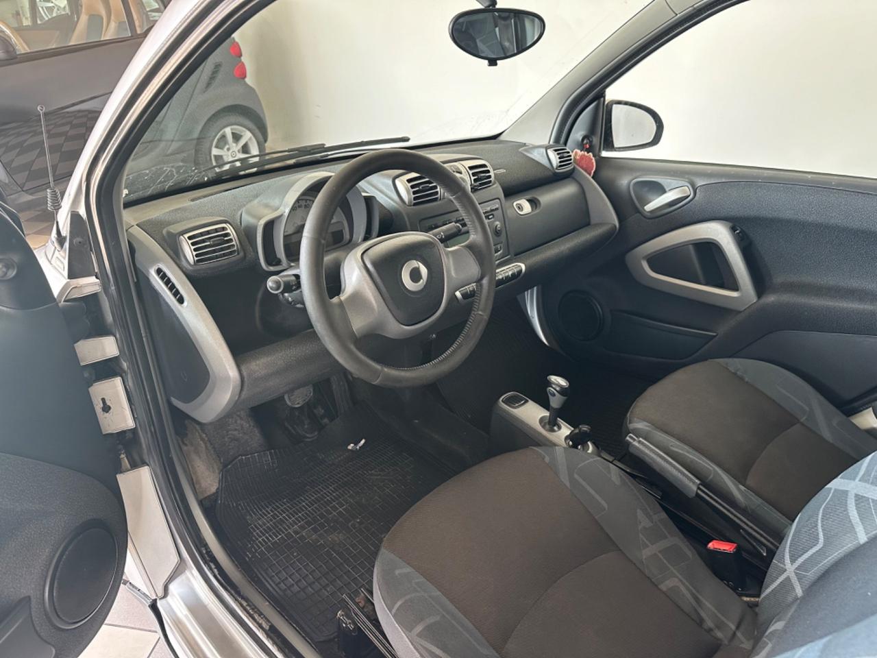 Smart ForTwo 1000 52 kW SERVOSTERZO