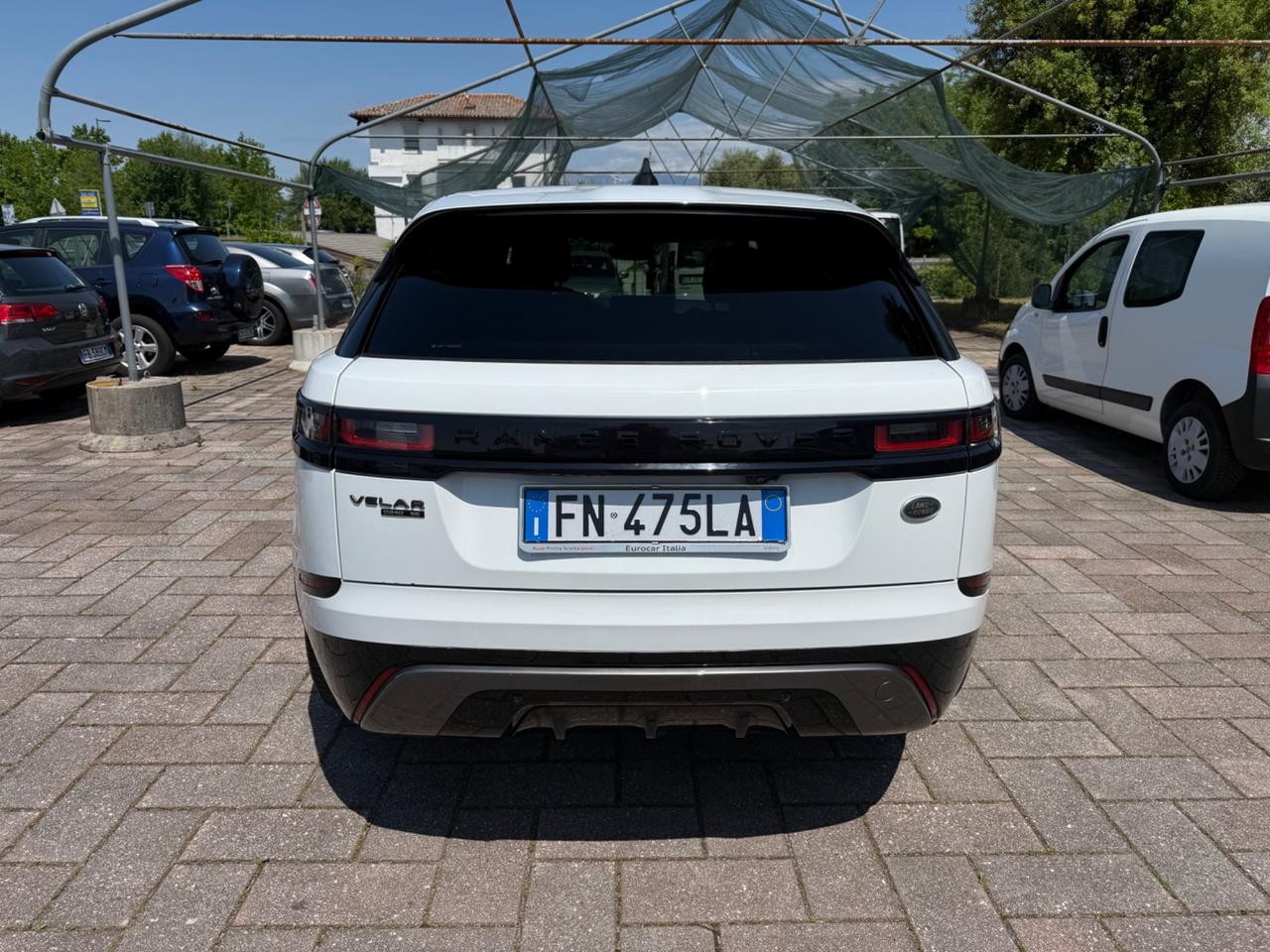 Land Rover Range Rover Velar Range Rover Velar 2.0D I4 240 CV R-Dynamic SE