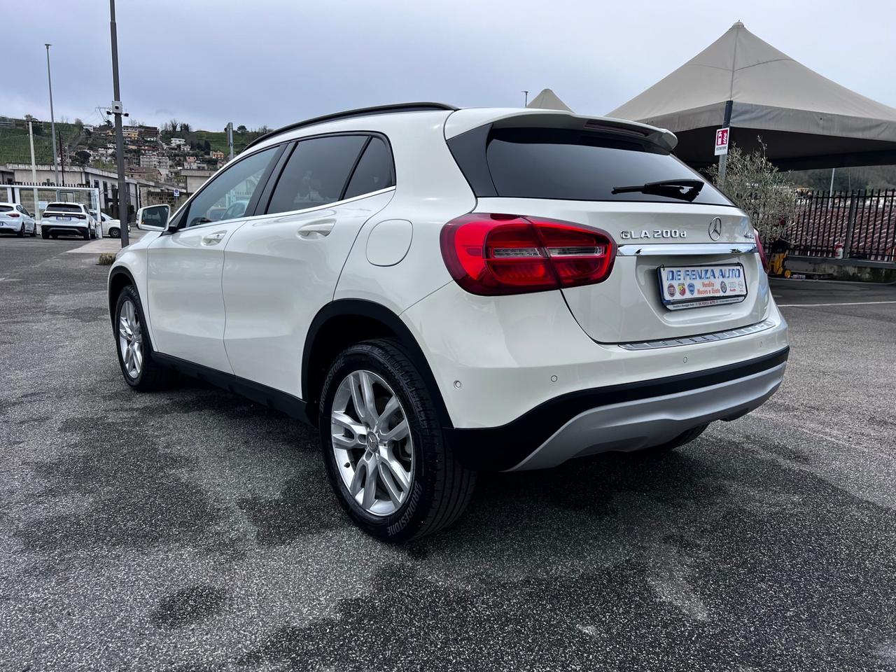 Mercedes-benz GLA 200 d Automatic 4Matic Premium