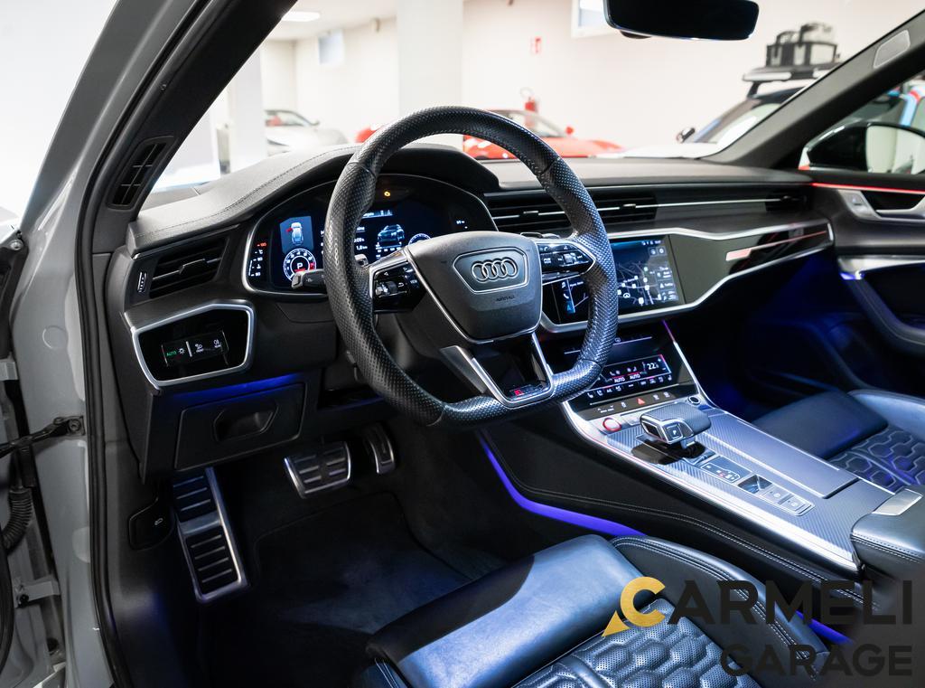 Audi RS6 Avant 4.0 TFSI V8 quattro