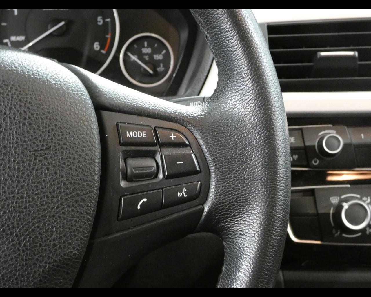 BMW Serie 3 (F30/31) - 316d Touring Business Advantage aut.