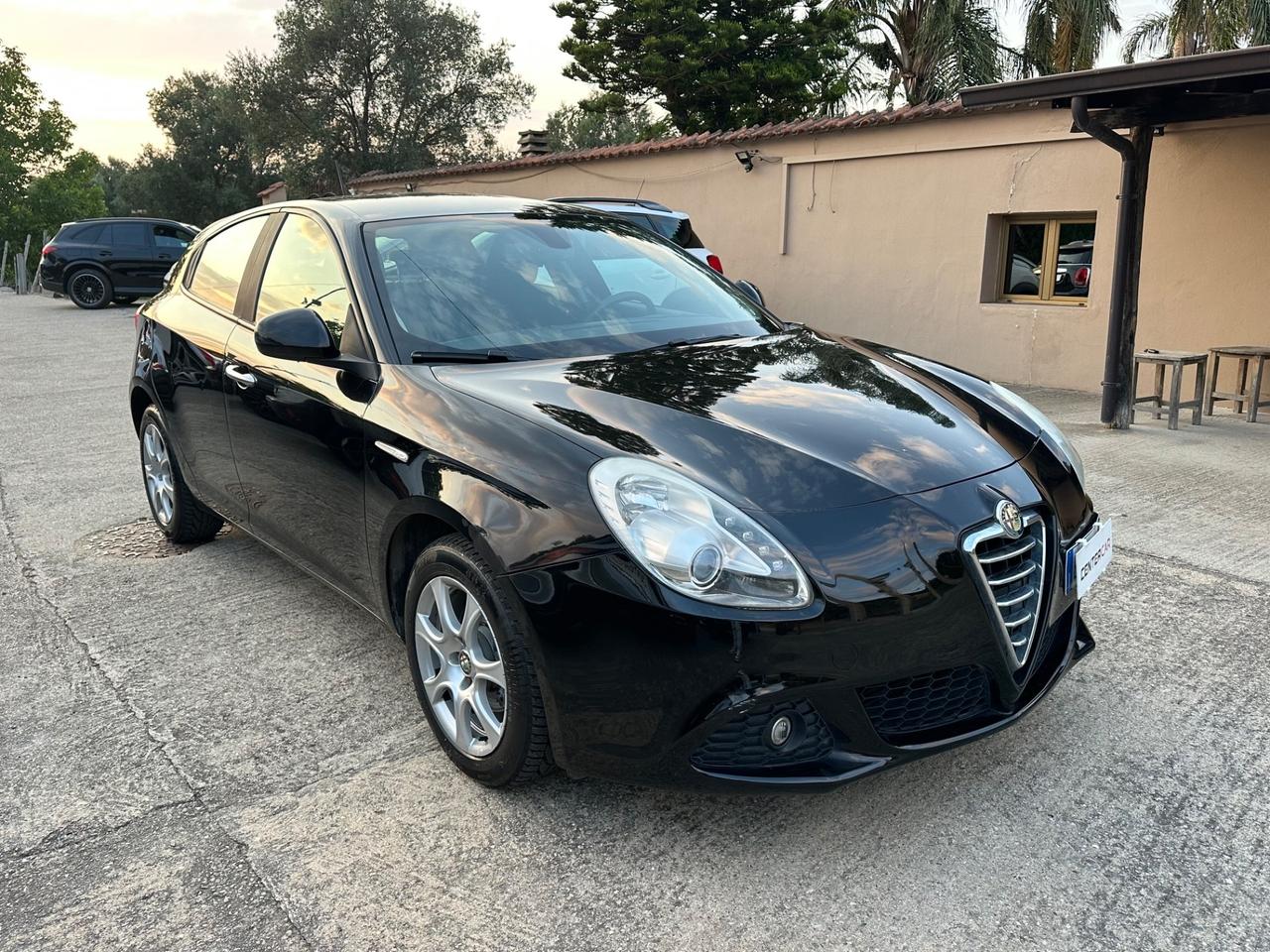 Alfa Romeo Giulietta 1.6 JTDm-2 105 CV Distinctive