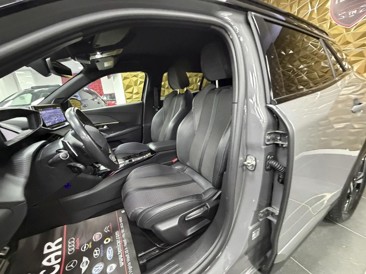 Peugeot 2008 BlueHDi 130 S&S EAT8 GT