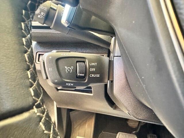 Peugeot 3008 BlueHDi 130 S&S EAT8 Allure