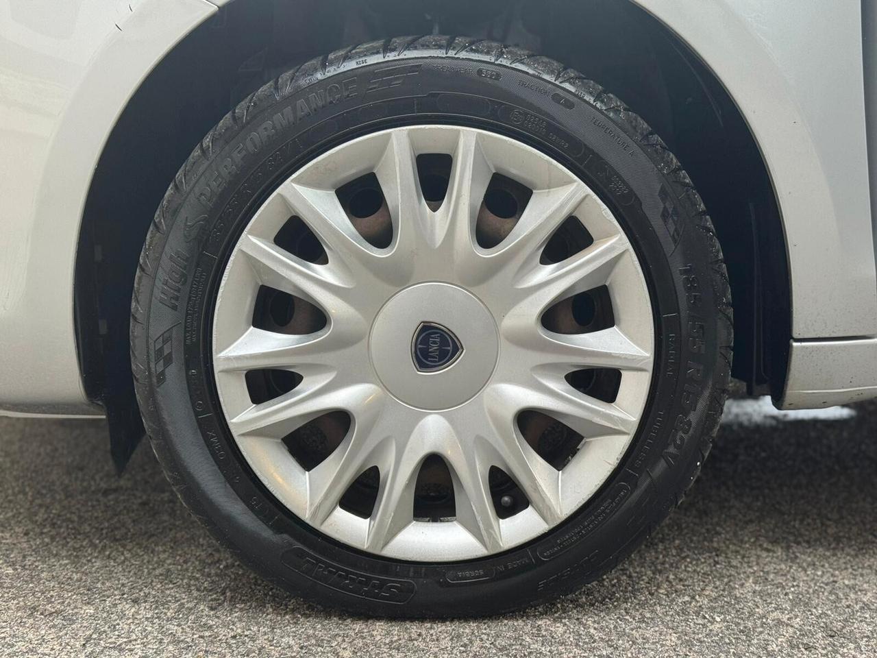 Lancia Ypsilon 1.3 MJT 16V 95 CV 5 porte S&S Gold