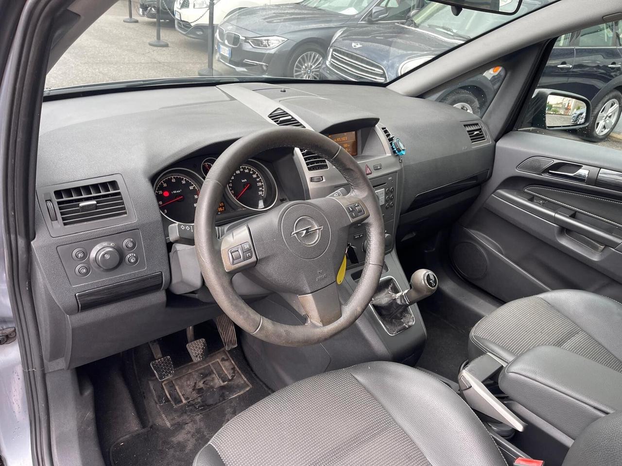 Opel Zafira 1.6 16V Twinport Cosmo