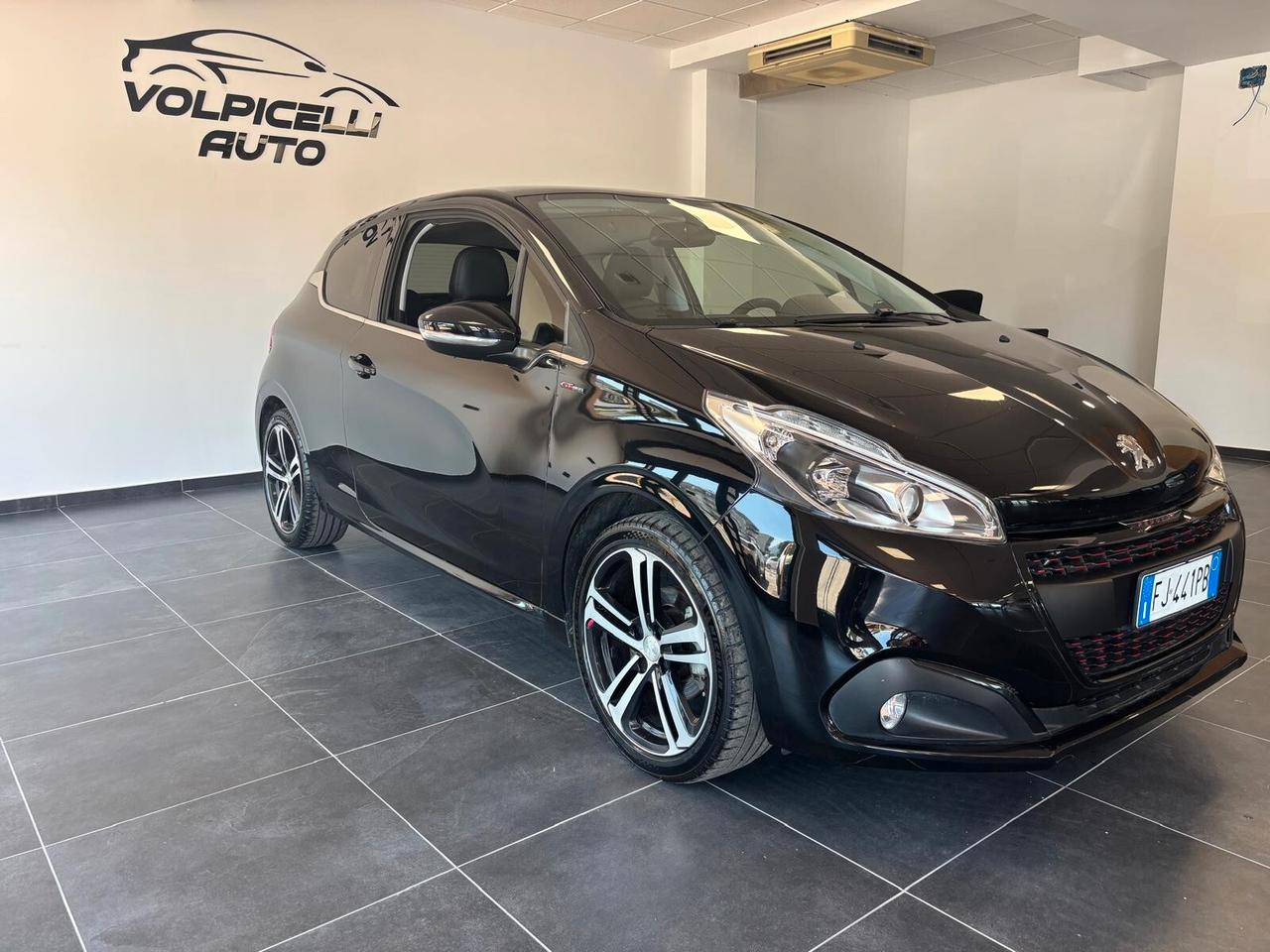 PEUGEOT 208 ANNO 2017 BZ 1.2 GT LINE ADATTA NEOPATENTATI KM 134 MILA