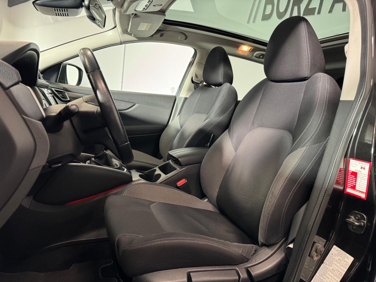 Nissan Qashqai 1.5 dCi N-Connecta PROMO!