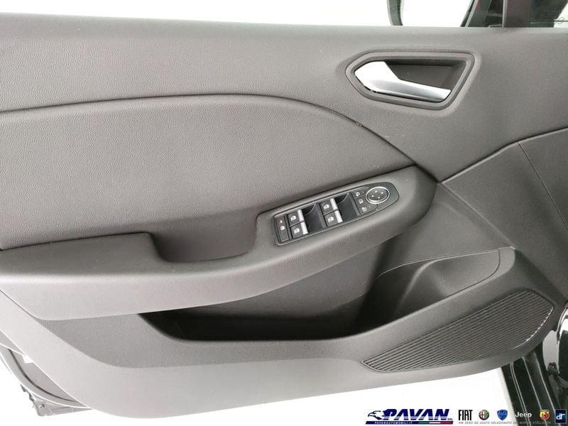 Renault Clio 1.0 TCe 100 CV 5 porte Intens