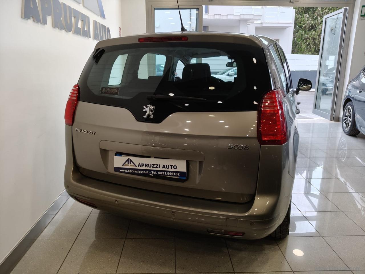 PEUGEOT 5008 1.6 HDI 16V BUSINESS FAP