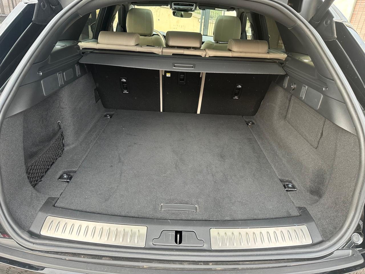 Range Rover Velar 04/21 km.18130 3.0D i6 300cv R-Dy. SE