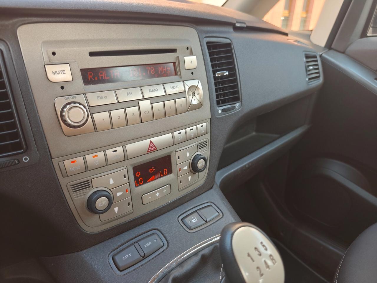 Lancia MUSA 1.4 Oro Plus Ecochic GPL