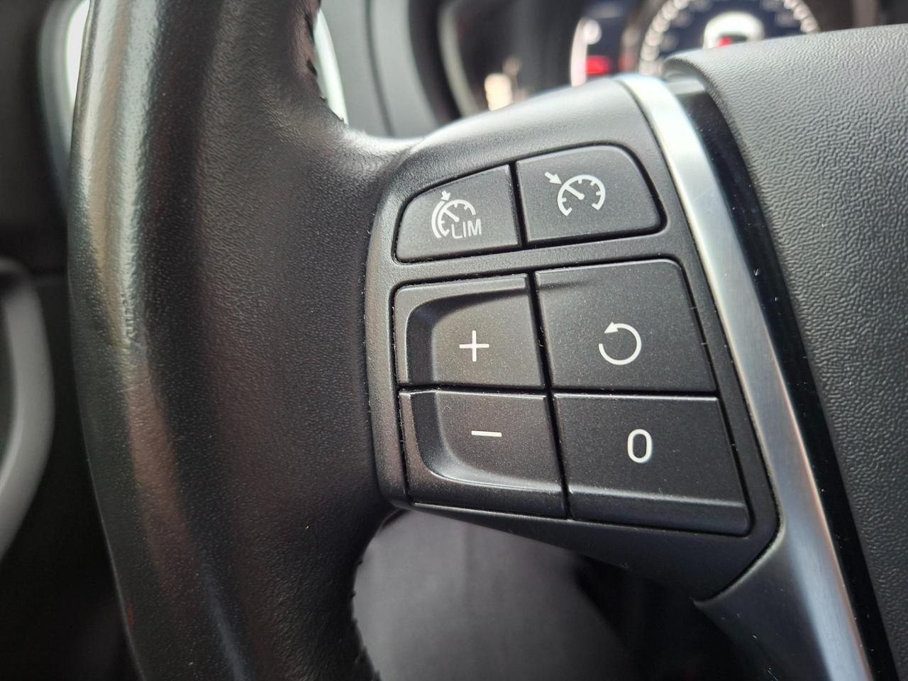 Volvo V40 2.0 d2 Business Plus my19