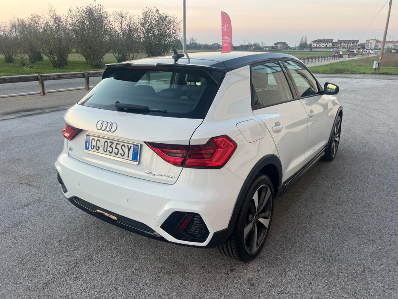 AUDI A1 citycarver 30 TFSI S tronic ALLSTREET SOLO KM.17800