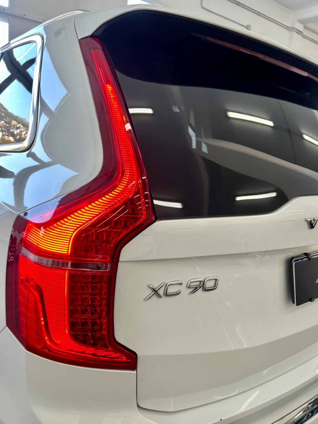 Volvo XC 90 AWD automatico 7 posti R-design FINANZIABILE