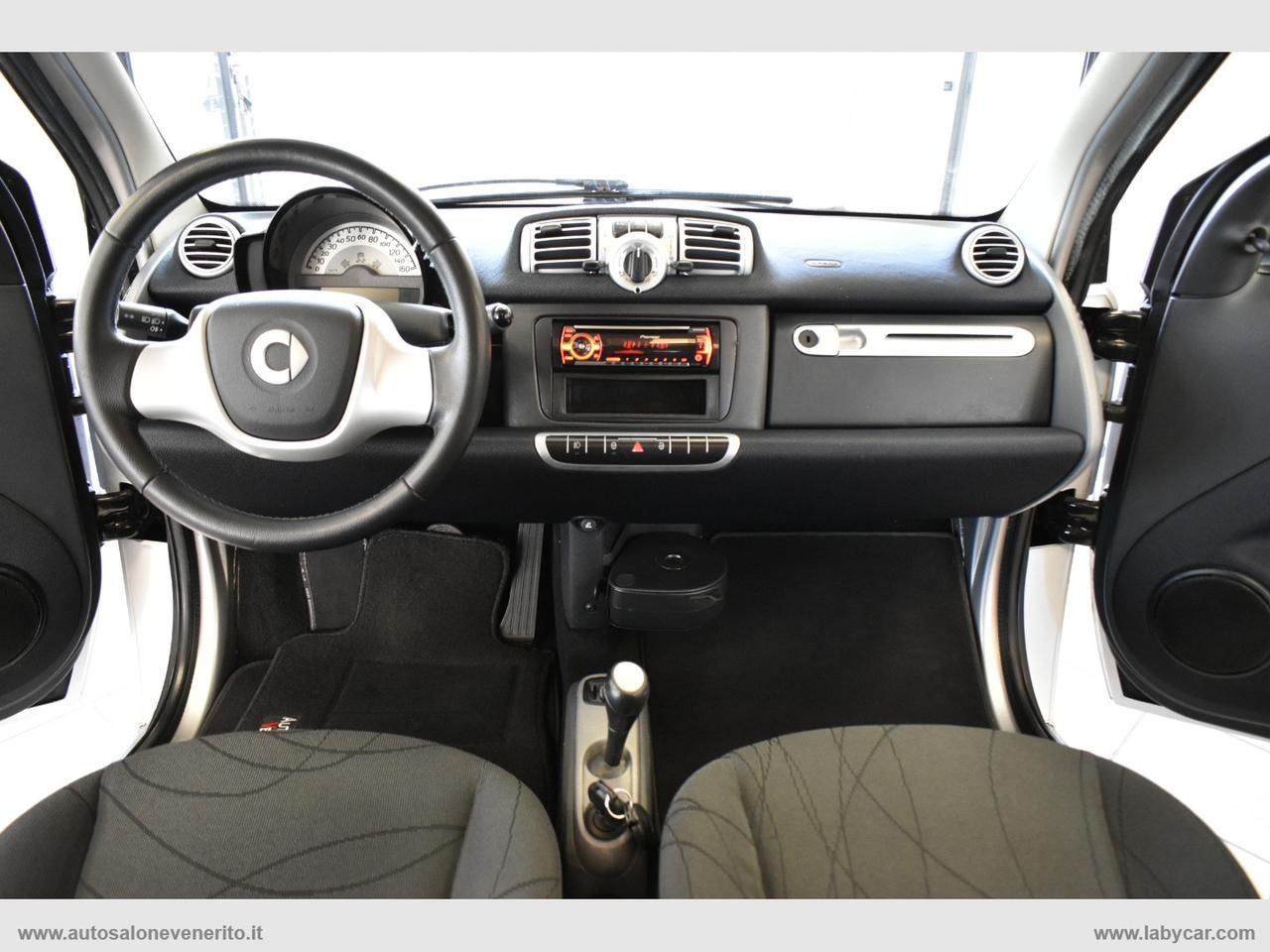 SMART fortwo 1000 52 kW MHD coupé passion