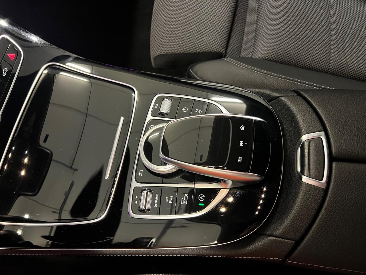 Mercedes-benz E 220 d S.W. Auto Business Sport