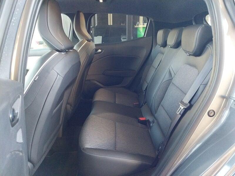 Renault Clio Clio 1.6 E-Tech full hybrid Techno 145cv auto