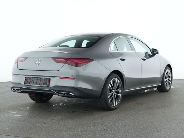 MERCEDES-BENZ CLA 180 Automatic Progressive Advanced