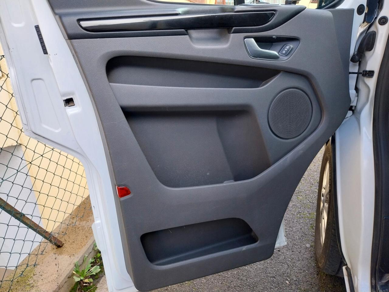 Ford Transit Custom V362 2.0 tdci 170 Cv - ok neopatentati