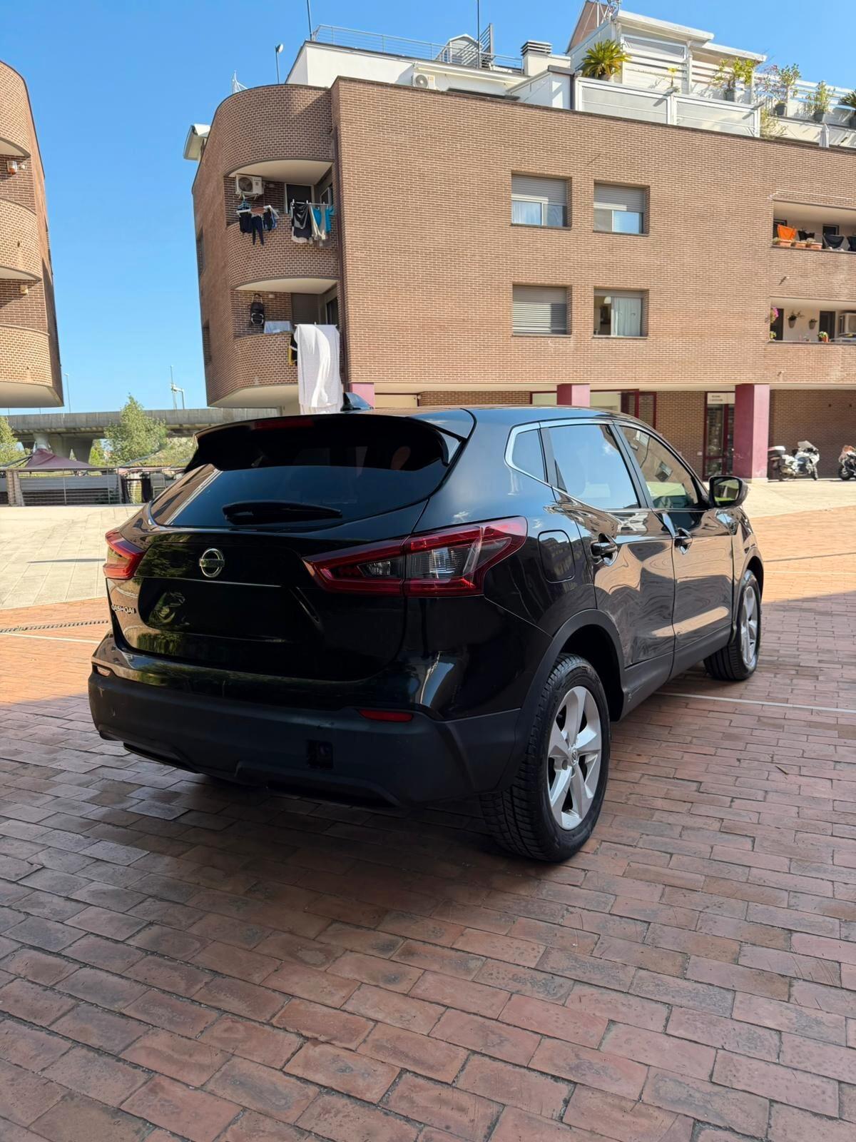 Nissan Qashqai 1.5 dCi Visia