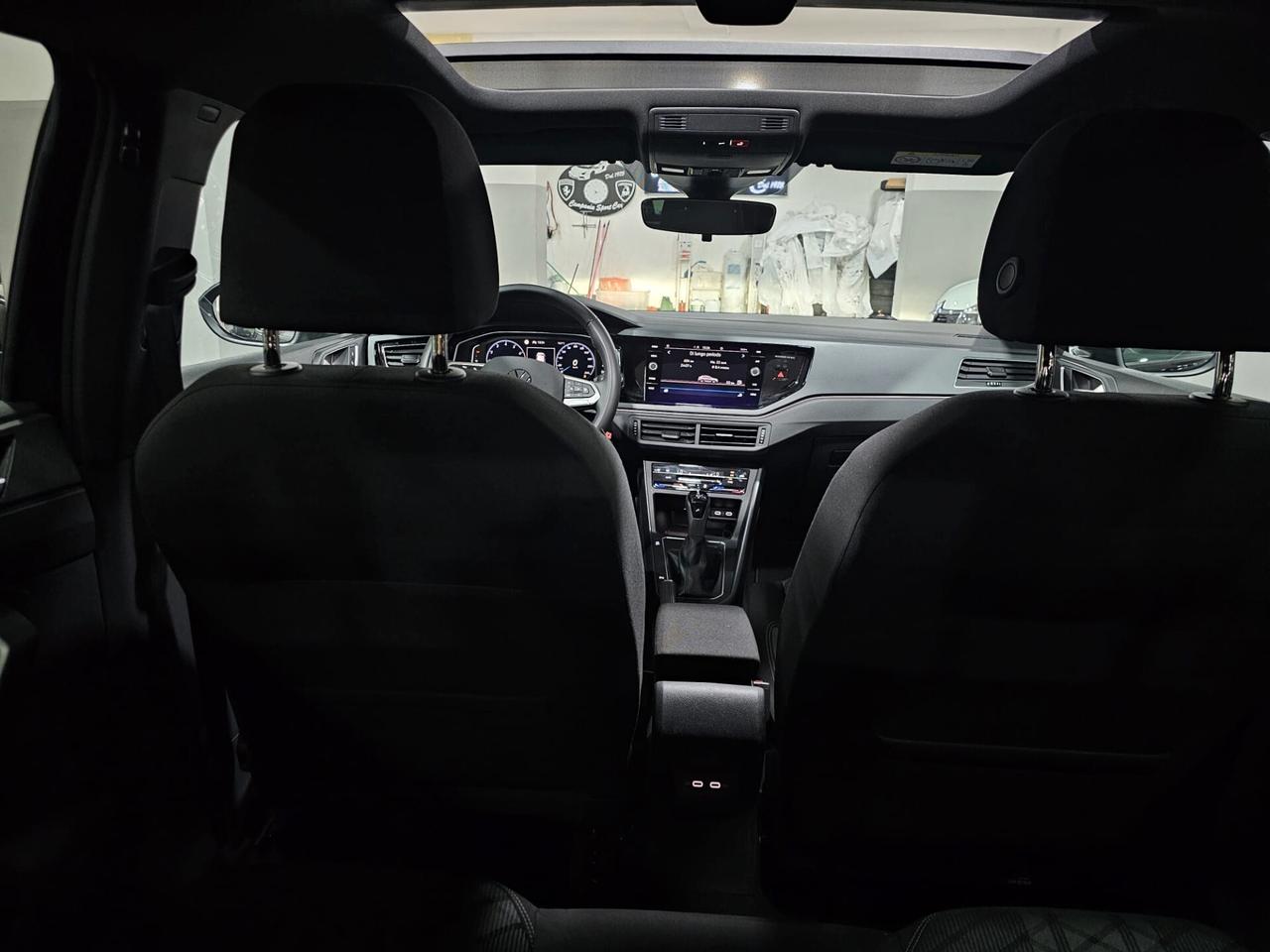 NUOVA VOLKSWAGEN TAIGO 1.5 TSI ACT R-Line TETTO PANORAMICO APRIBILE
