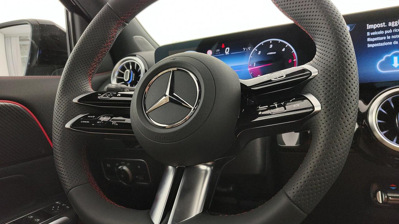 Mercedes-Benz GLA 200 d Automatic 4MATIC