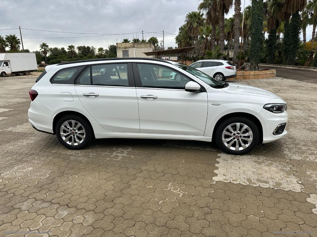 FIAT Tipo 1.3 Mjt S&S SW Lounge