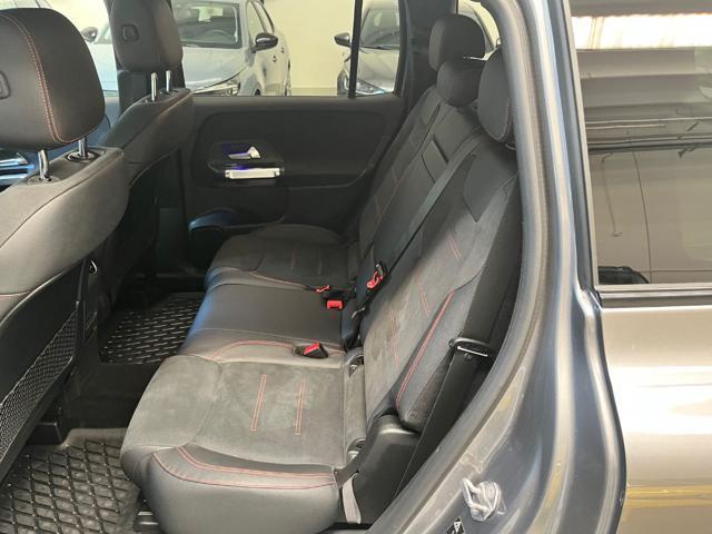 MERCEDES-BENZ GLB 200 d Automatic 4Matic AMG Line Premium