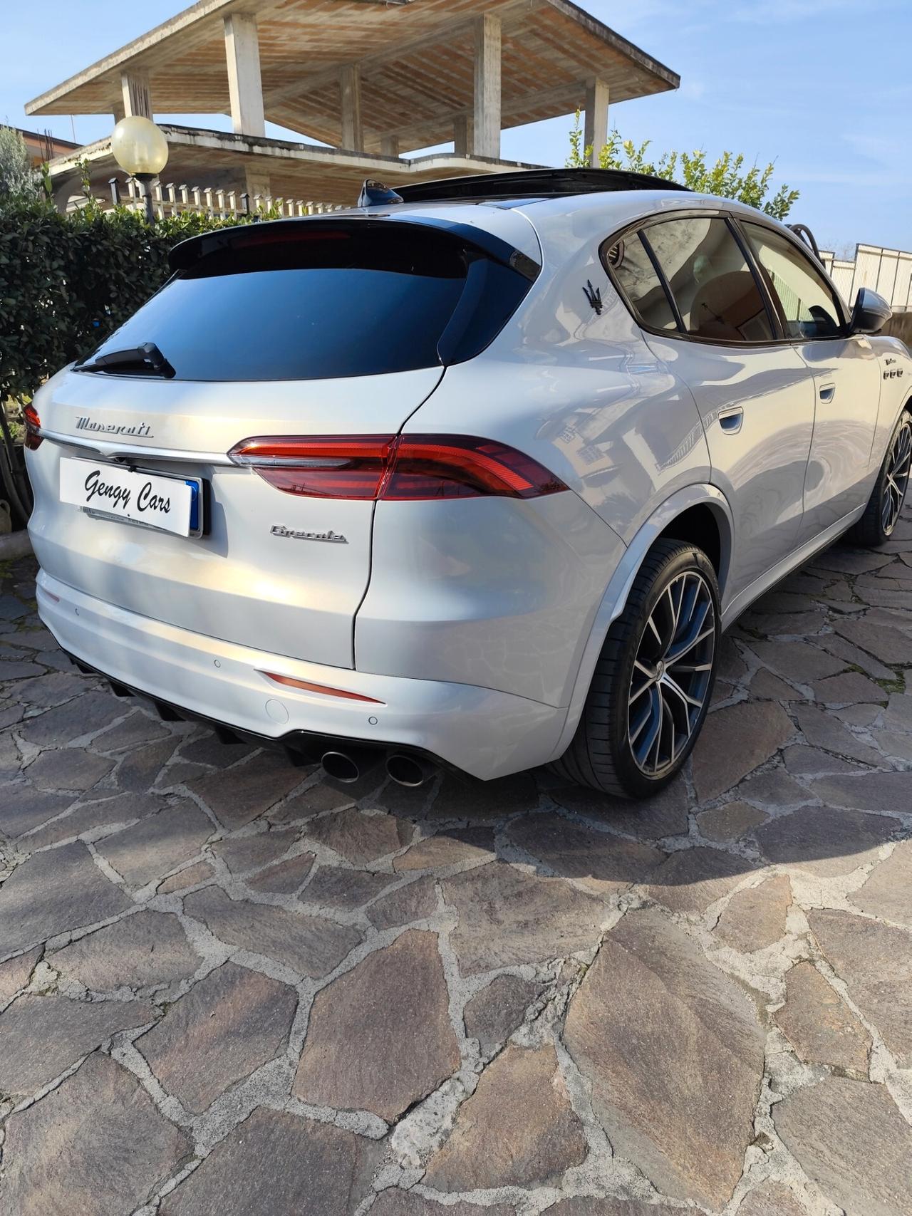 Maserati Grecale MHEV 330 CV AWD Modena