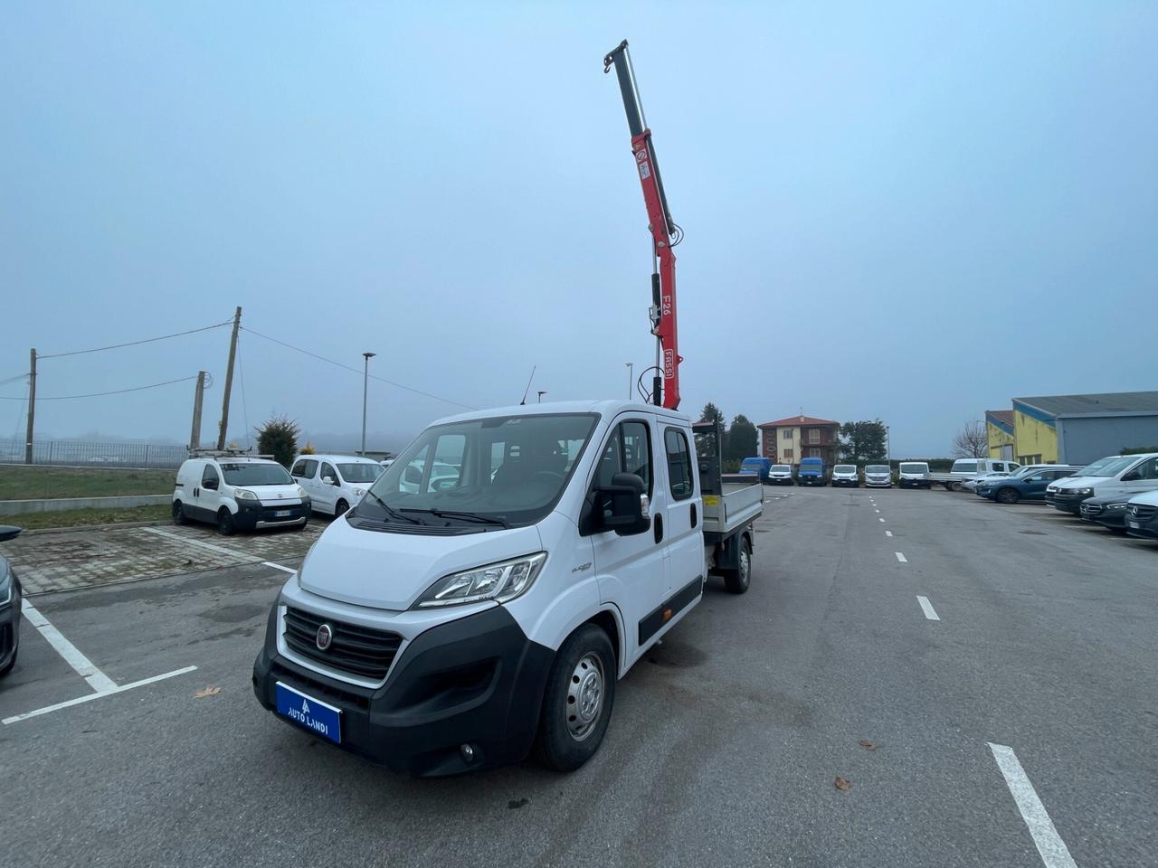 Fiat Ducato 295 2.3 mjt 6 posti CON GRU