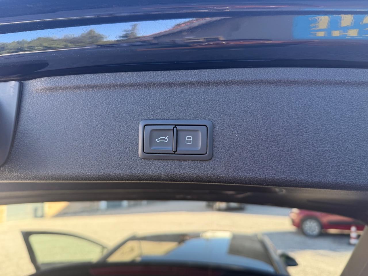 Audi A4 35 TDI/163 CV S tronic line edition