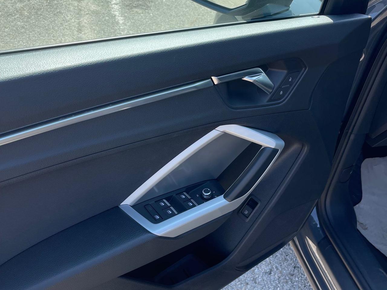 Audi Q3 1.4 45 TFSI e PHEV S Line S tronic #10115