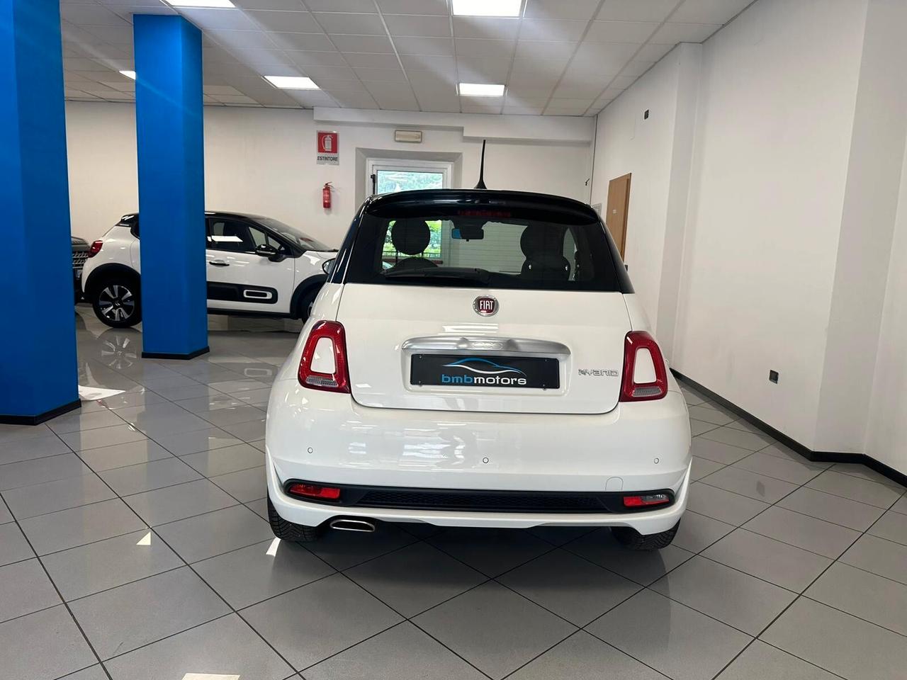 Fiat 500 1.0 Hybrid Hey Google