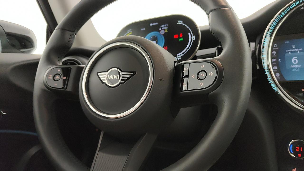 MINI Mini F56 2021 Full Electric - Mini 3p Cooper SE Classic auto