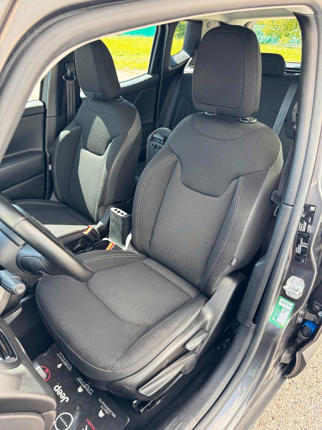 Jeep Renegade 1.6 Mjt 120cv Limited Black Line | UNICO PROPR.