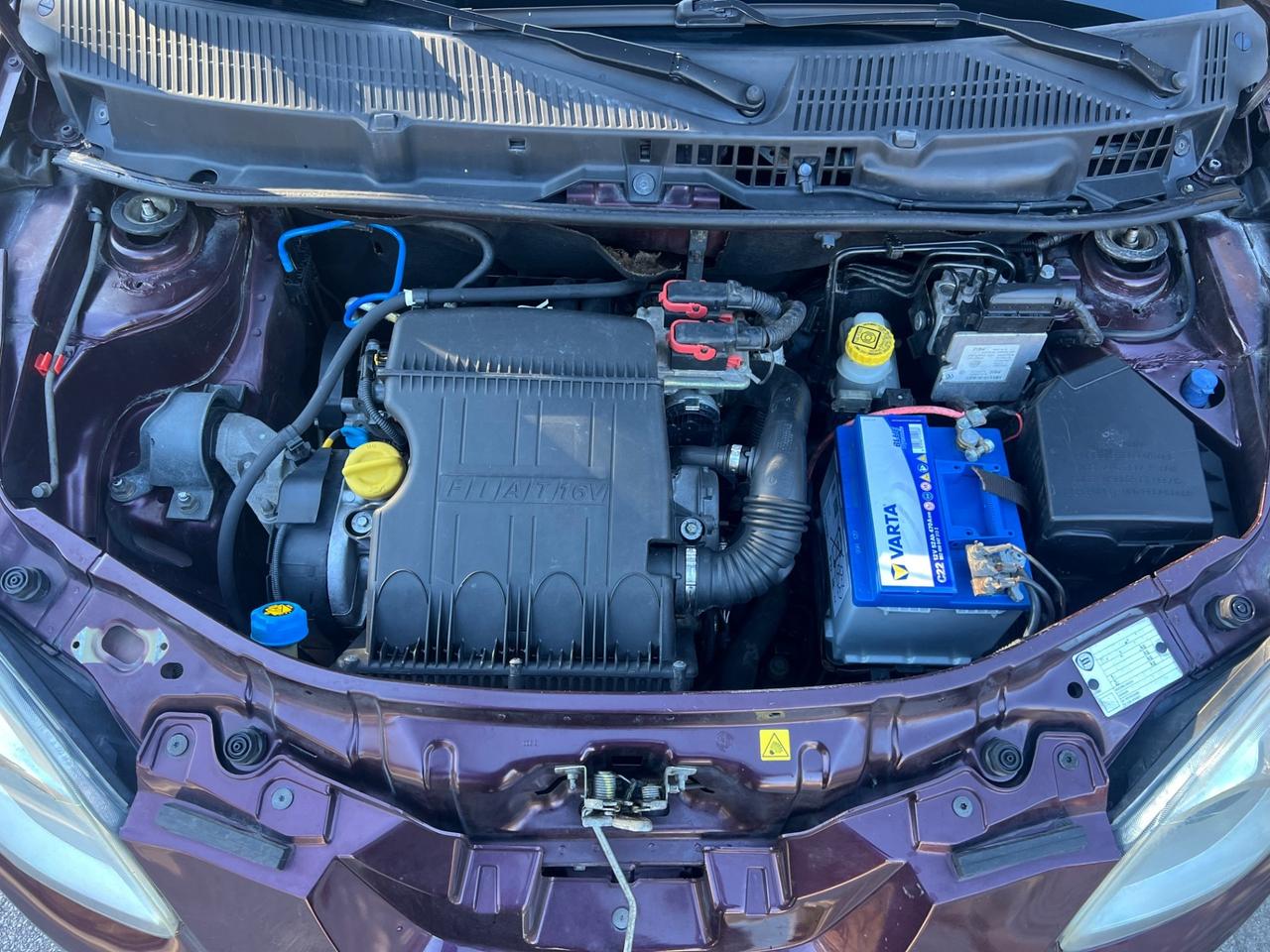 Lancia Ypsilon 1.4 benzina cambio automatico