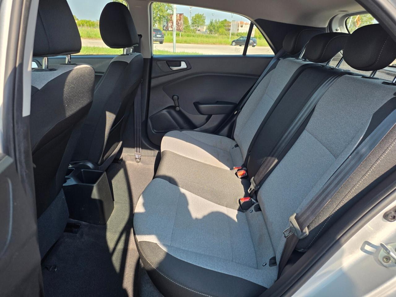 Hyundai i20 1.2 gpl 2016