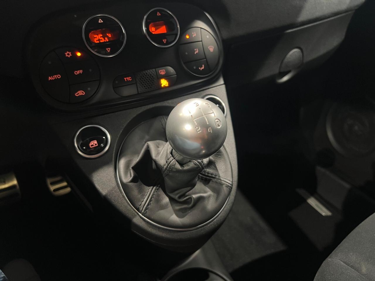 Abarth 595 1.4 T-Jet 180 CV Competizione