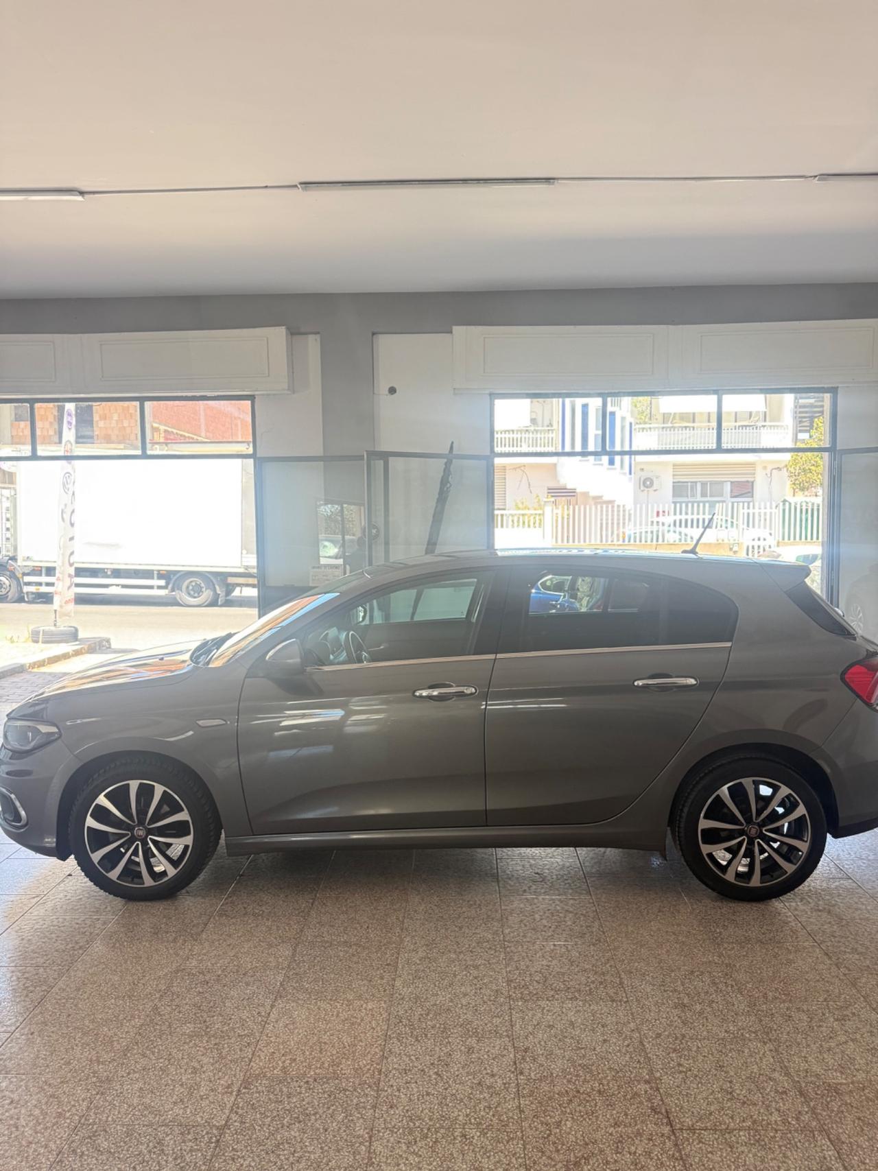 Fiat Tipo 1.6 Mjt S&S 5 porte Lounge